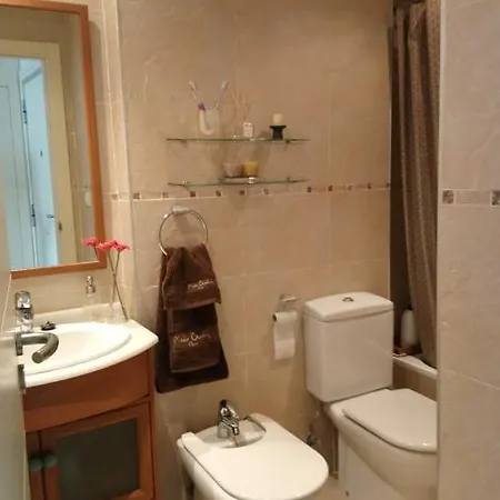 Acogedor Apartamento Con Terraza *